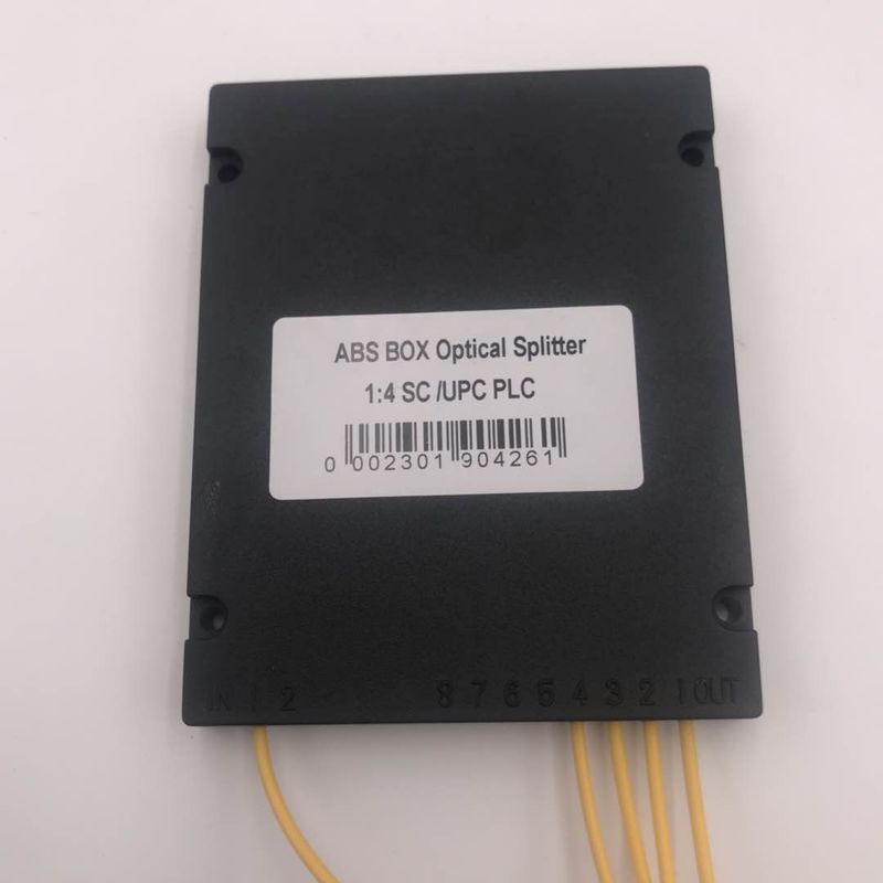 Вносимая потеря низкого уровня Splitter 1 * 4 PLC оптического волокна EPON GPON с соединителем