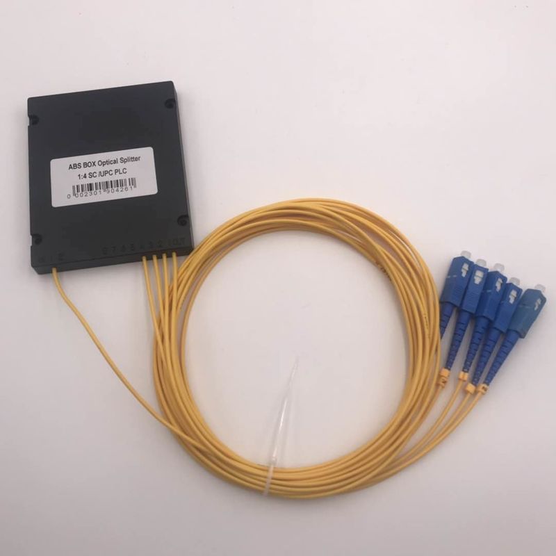 Вносимая потеря низкого уровня Splitter 1 * 4 PLC оптического волокна EPON GPON с соединителем